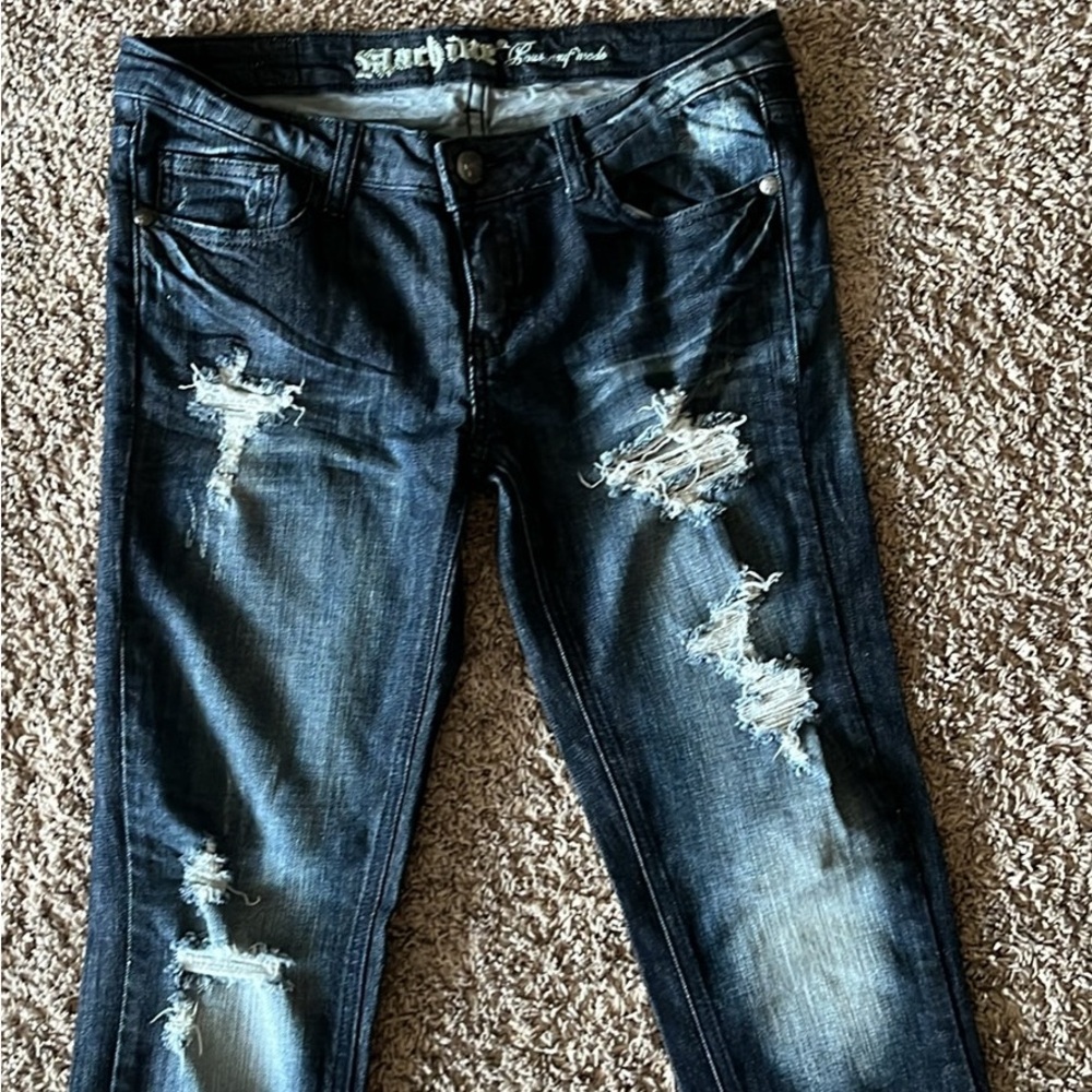 Women’s dark denim distressed jeans by Machine Pour Neuf Mode size 9